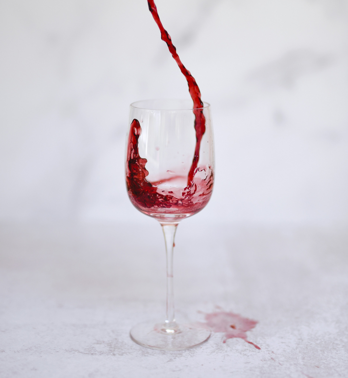 Comment enlever une tache de vin ?