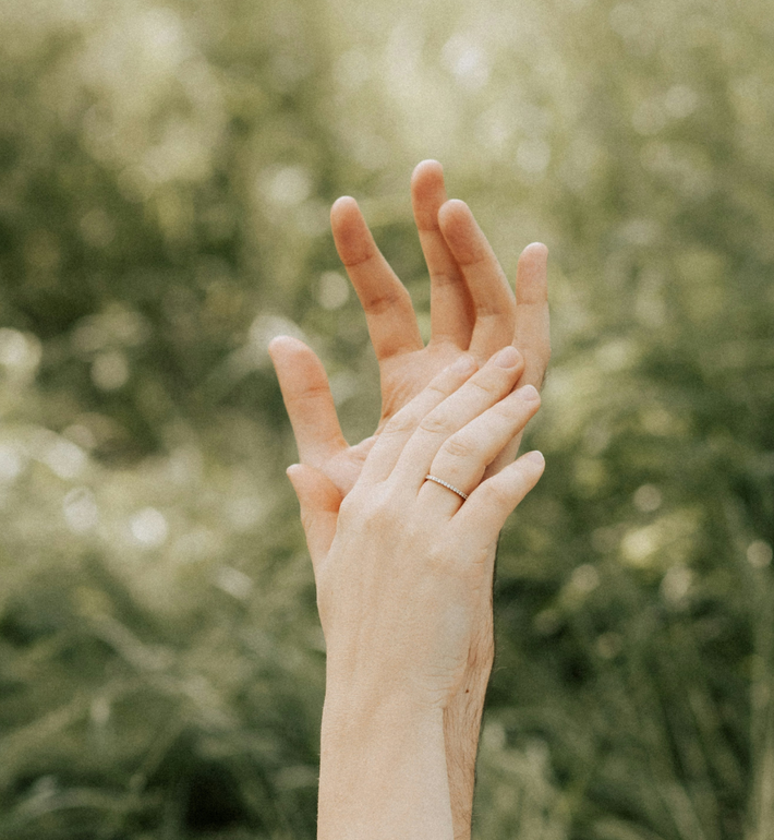 5 astuces contre les mains sèches et gercées ?