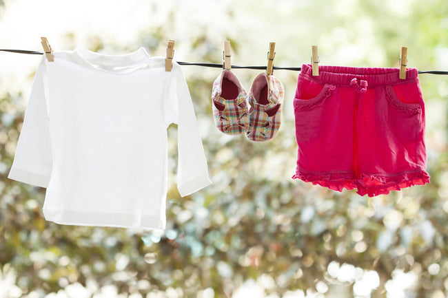 Comment bien choisir sa lessive pour son bébé ?